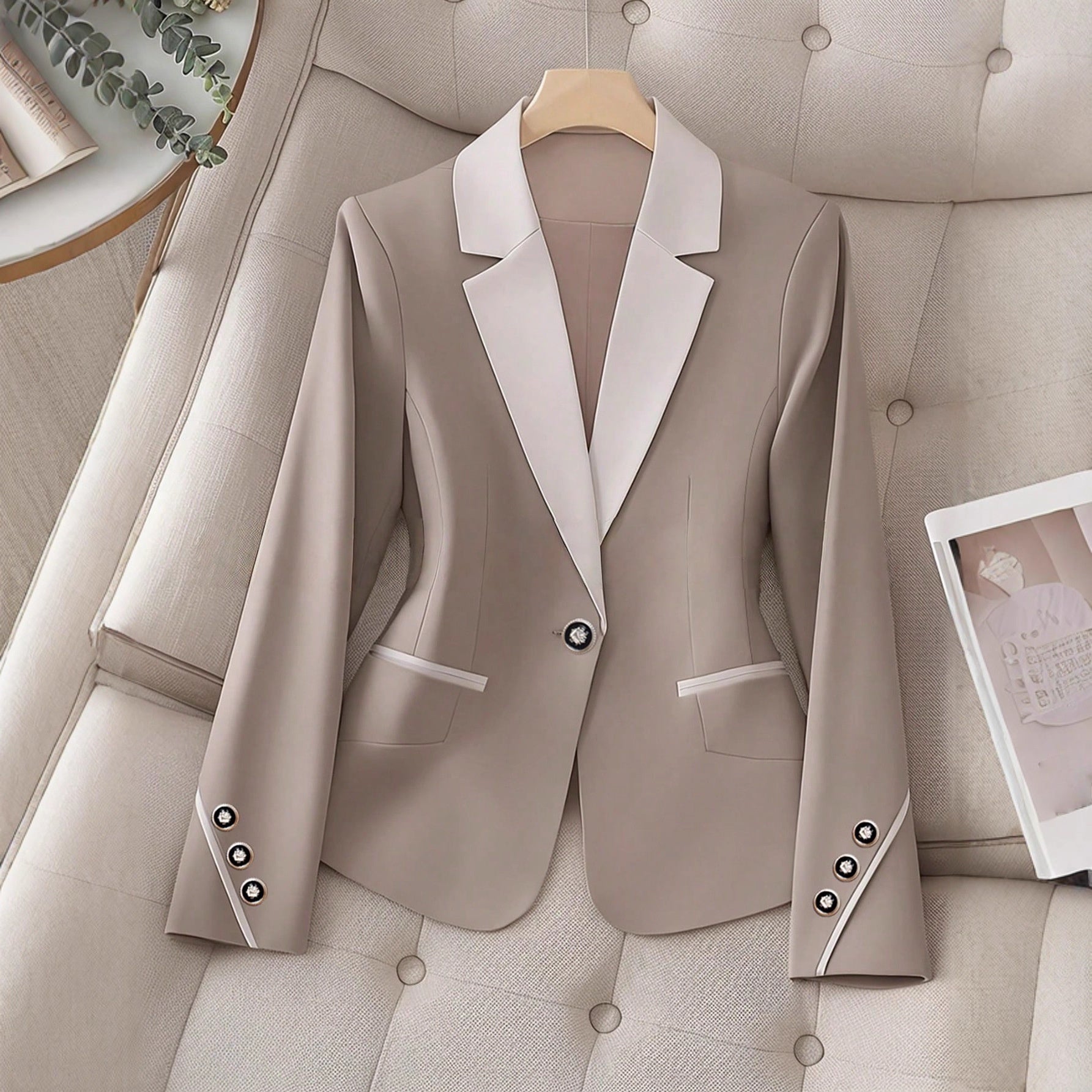 Professional Contrasting-Color Button Elegant Formal Blazer