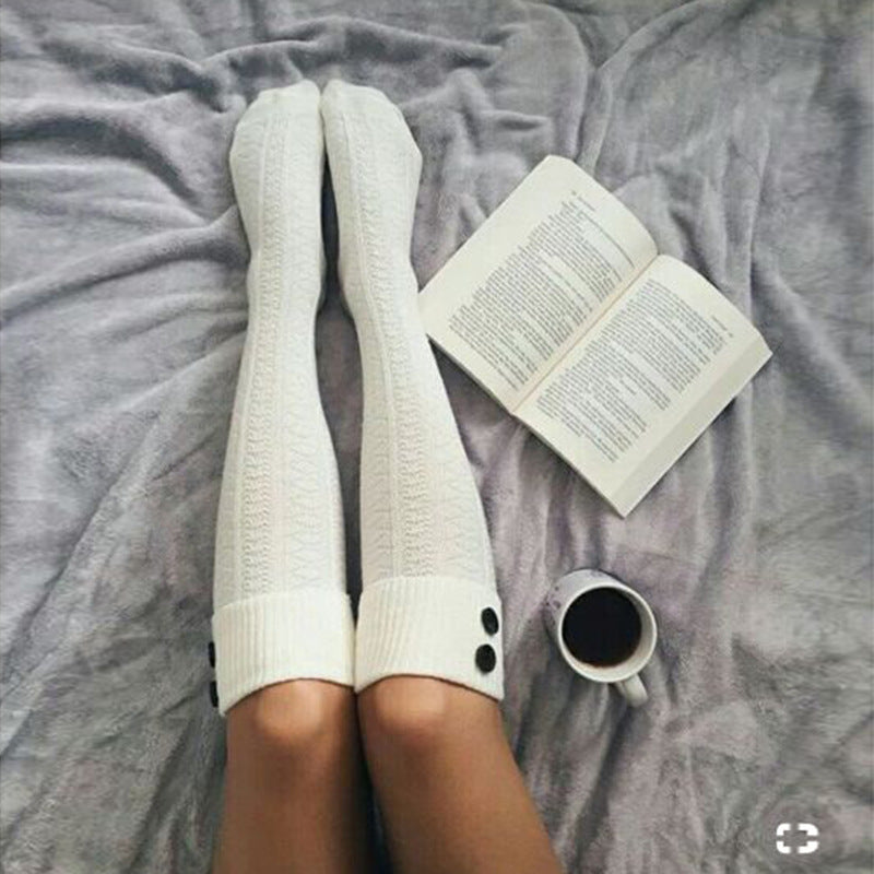 Hemming mid-length tube pile socks