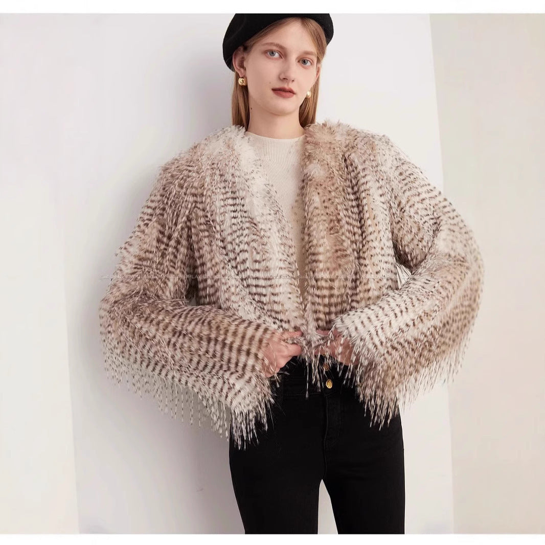 Short Autumn And Winter Women's Jacquard Plush Jacket Peacock Fur Fur