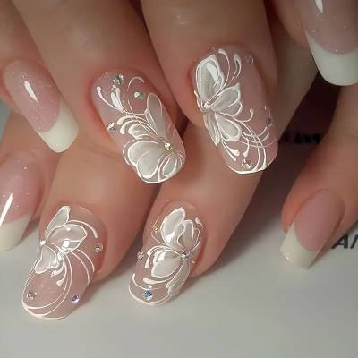 24 Pieces Nail Art High Fashion Simple Rhinestone Butterfly Flower Cow Wear Nail