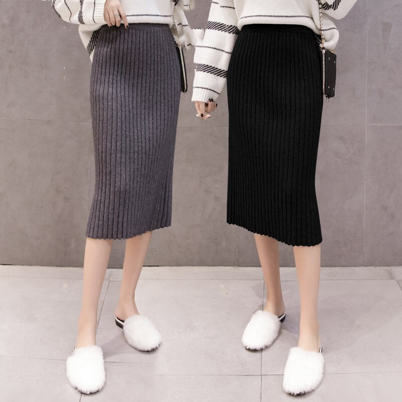 Slit knit mid - length skirt