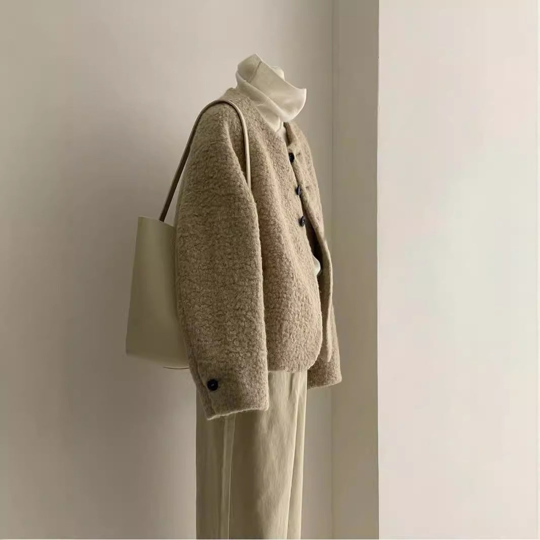 Women's Small Fragrance Short Lamb Fur Coat