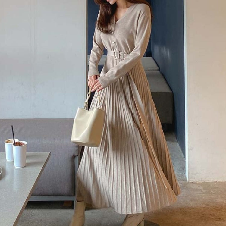 Knitted Dress New Temperament V-neck Mid-length Pleated Skirt