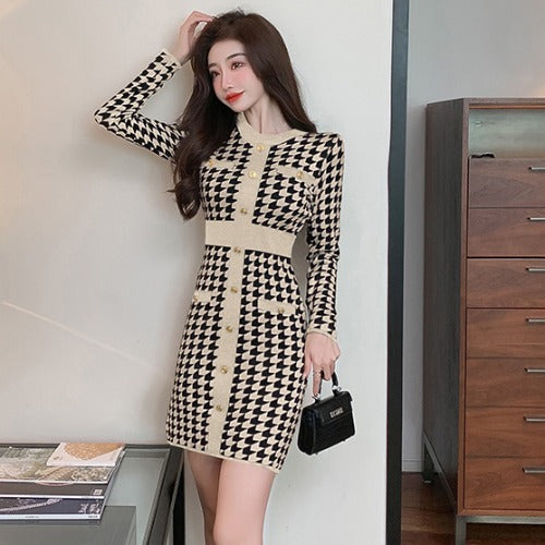 Check Colorblock Single Breasted Knit Pack Hip Dress