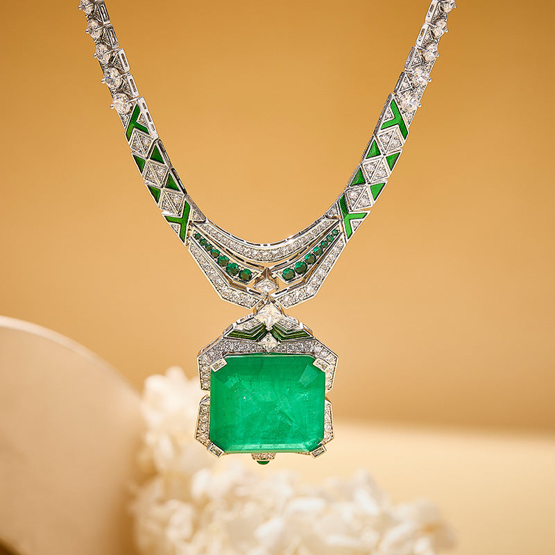 Heavy Textured Gold-Plated Square Sugar Pendant Necklace With Emerald For Women