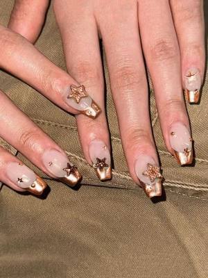 24 Pieces Nail Art High Fashion Simple Rhinestone Butterfly Flower Cow Wear Nail