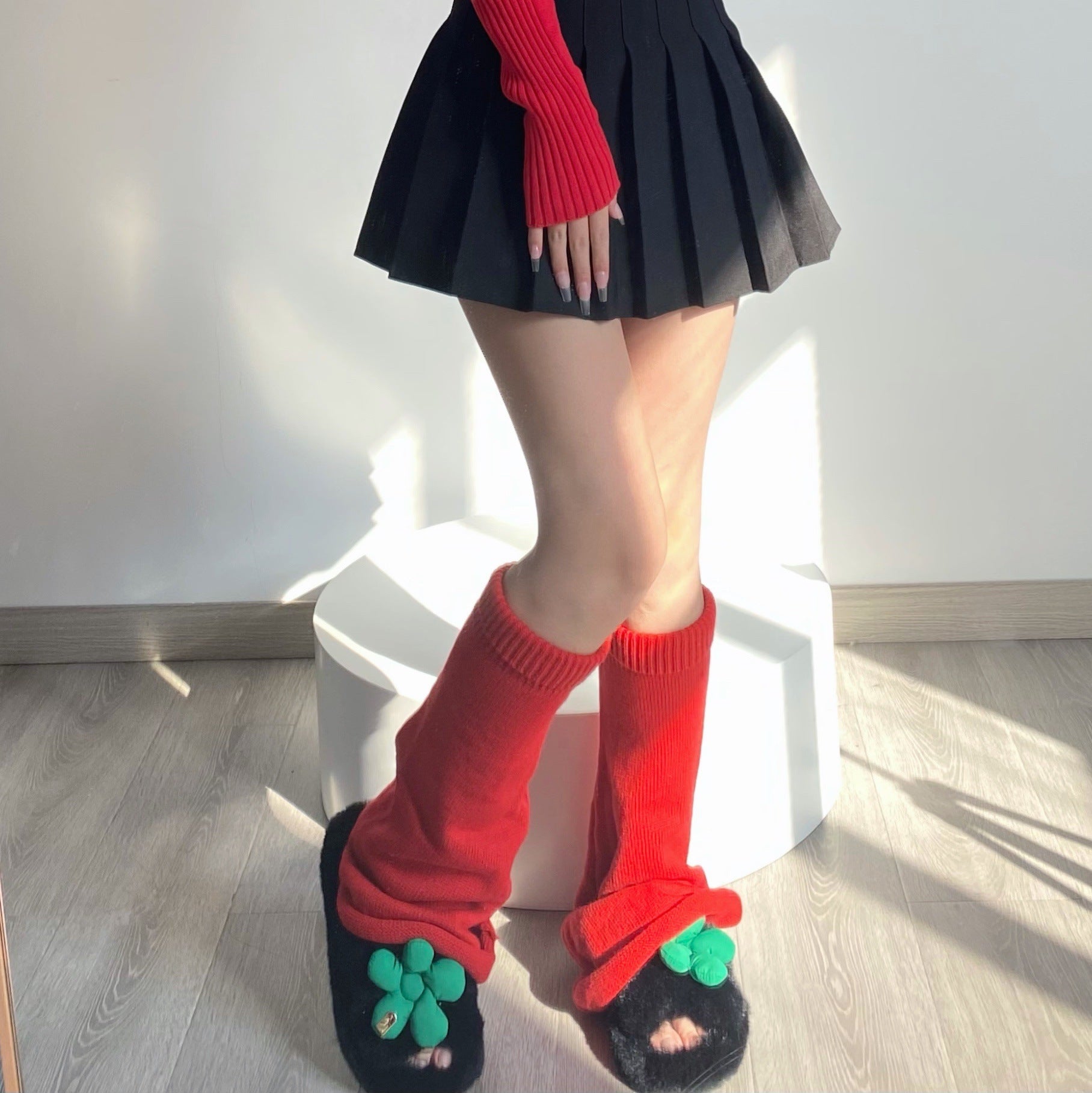 Thickened Schoolgirl Solid Color Pile Socks