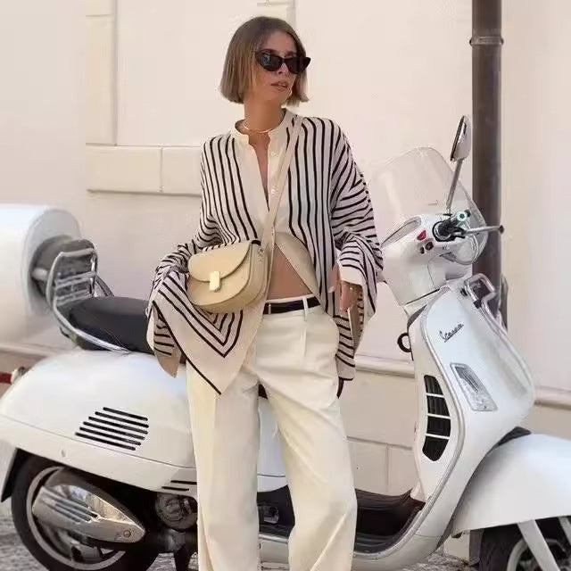 Women's Round Neck Striped Slit Long Sleeve Shirt