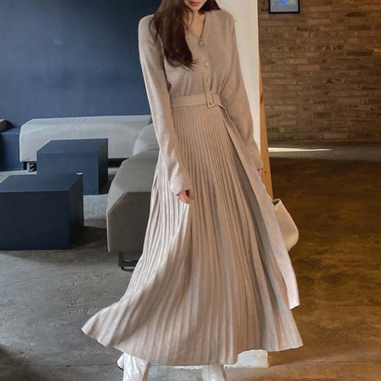 Knitted Dress New Temperament V-neck Mid-length Pleated Skirt